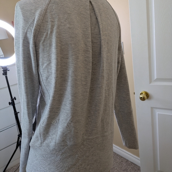 Lululemon  High Lines Pullover Sweatshirt Heathered Gray Modal Moch Size 4 - Picture 4 of 11